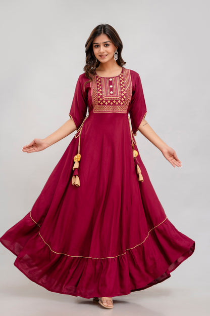 Jaipurite Women Embroidered Anarkali Kurta