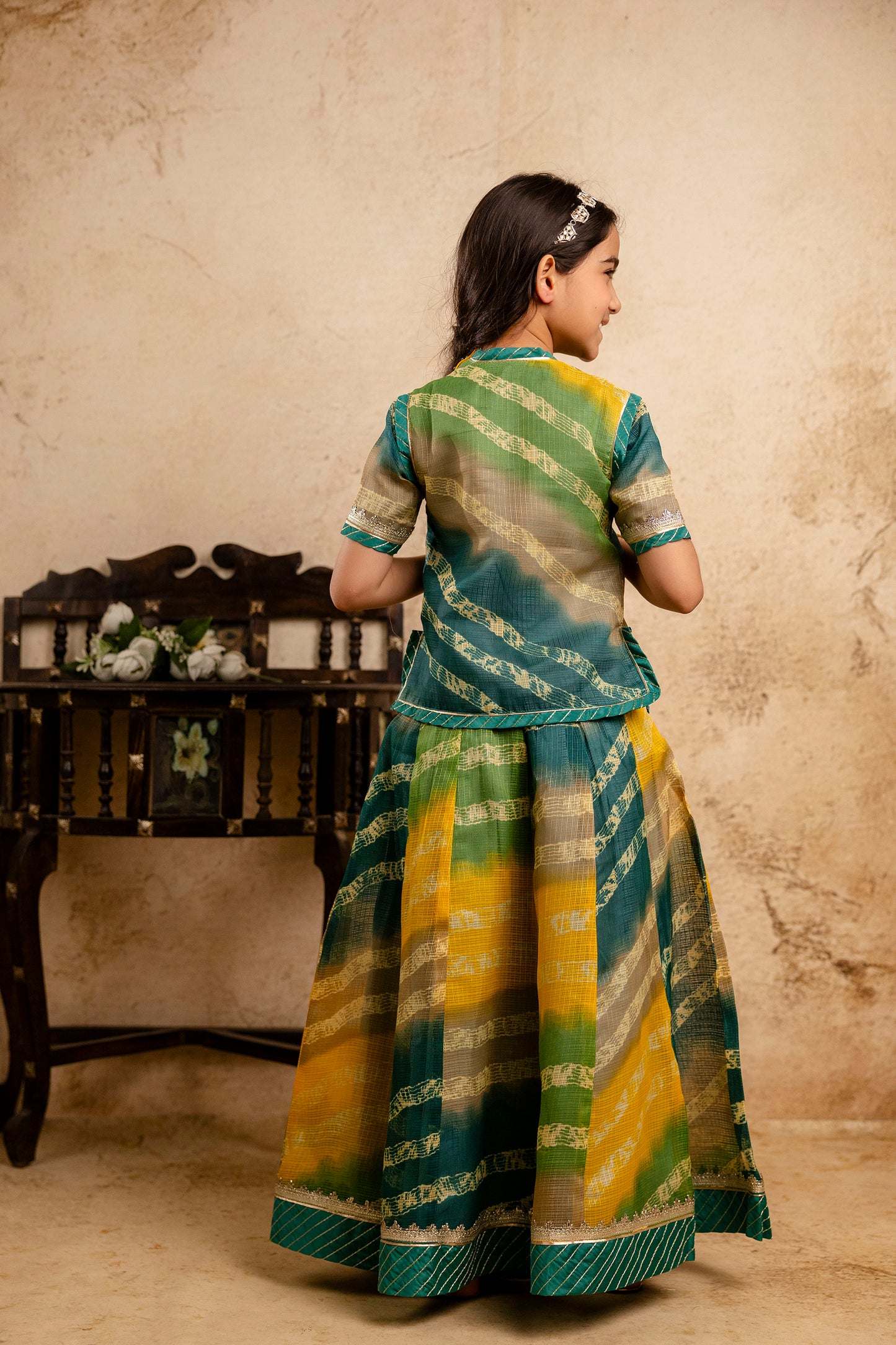 Girls Bandhani Lehenga And Choli Set With Dupatta