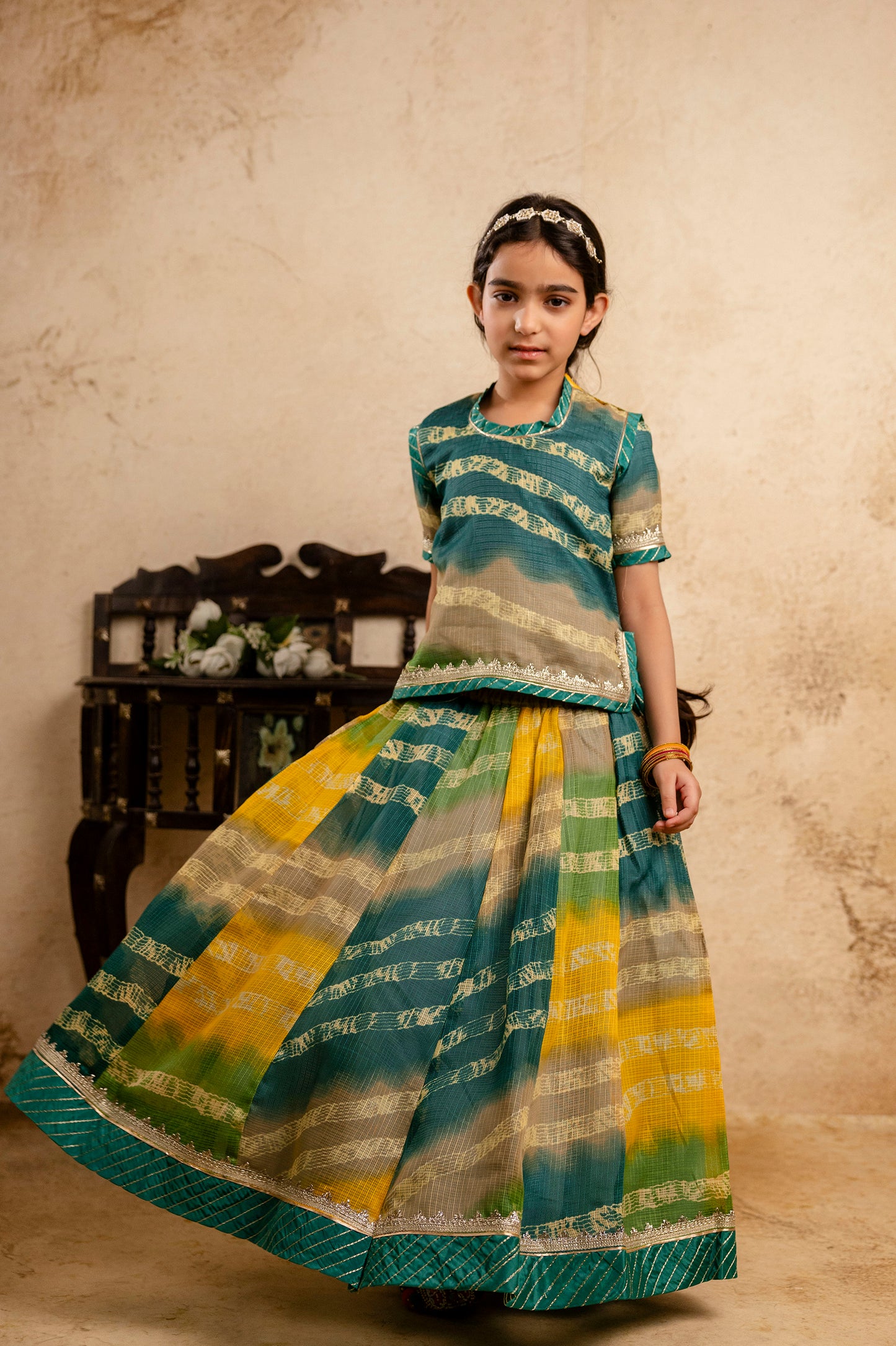 Girls Bandhani Lehenga And Choli Set With Dupatta