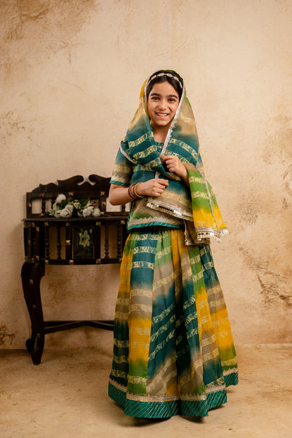 Girls Bandhani Lehenga And Choli Set With Dupatta