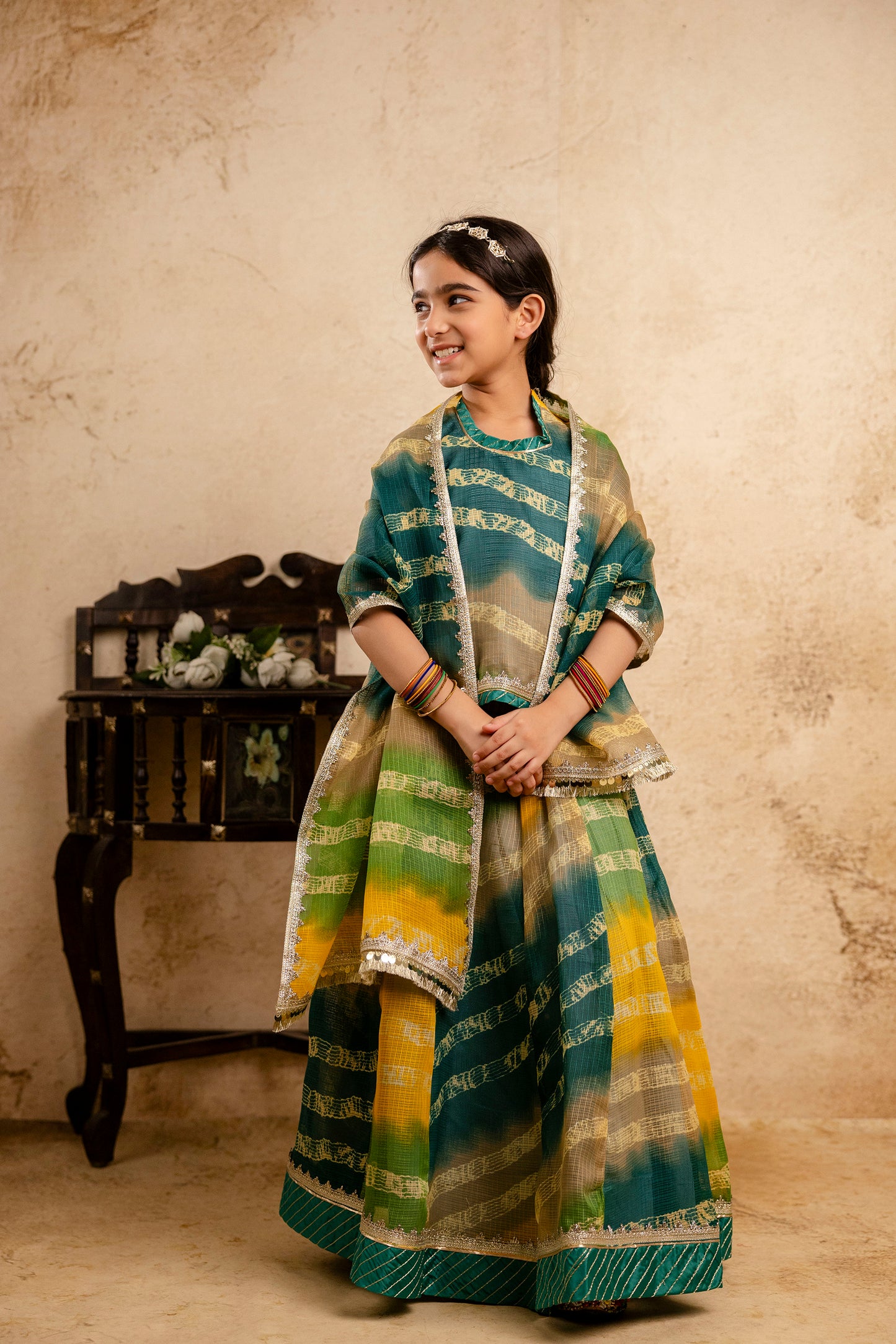 Girls Bandhani Lehenga And Choli Set With Dupatta