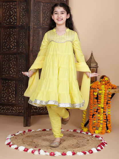 Baby Girls Festive Kurta and Churidar Set in Yellow