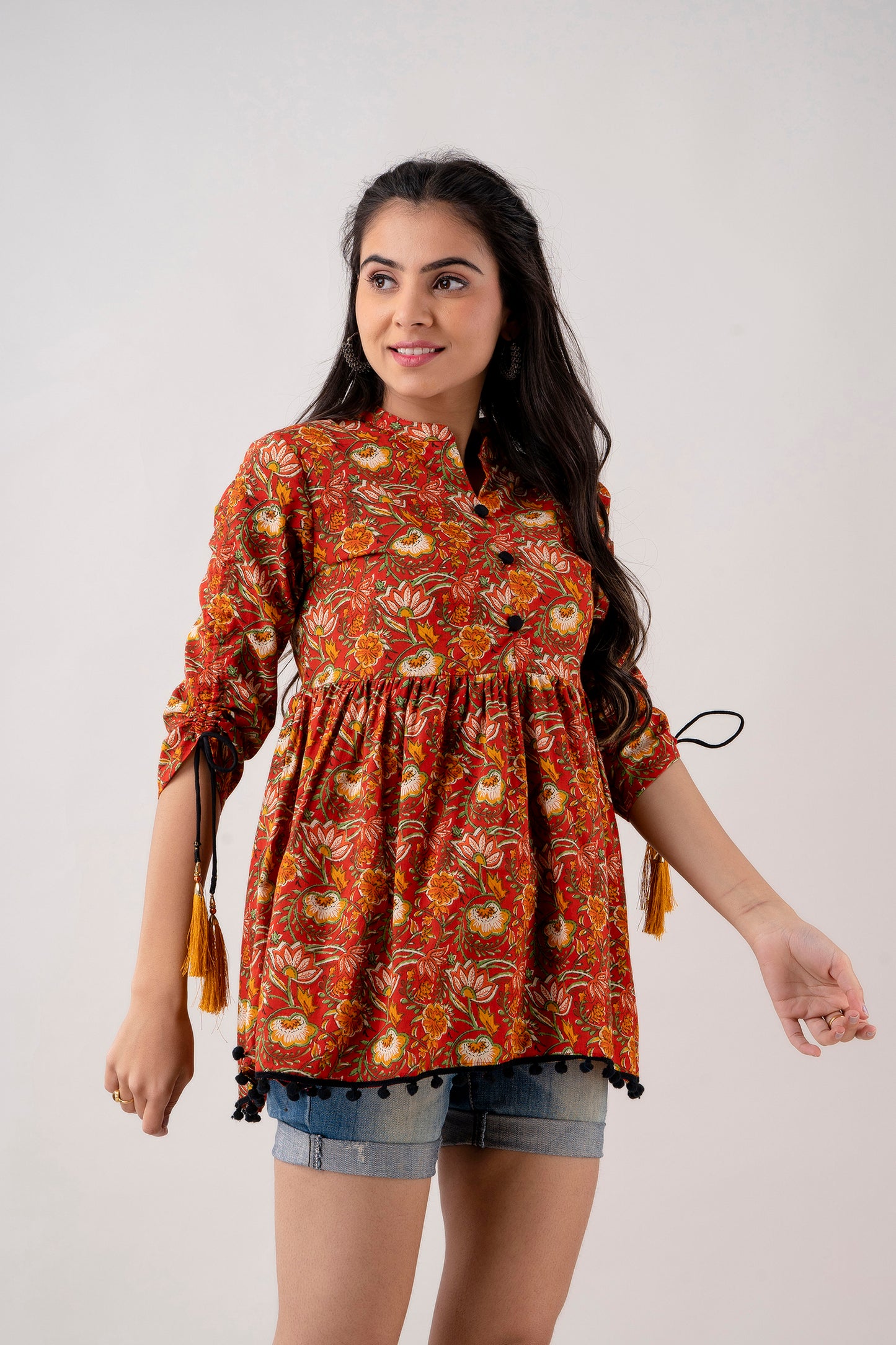 Jaipurite Red Floral Printed Tunic in Cotton