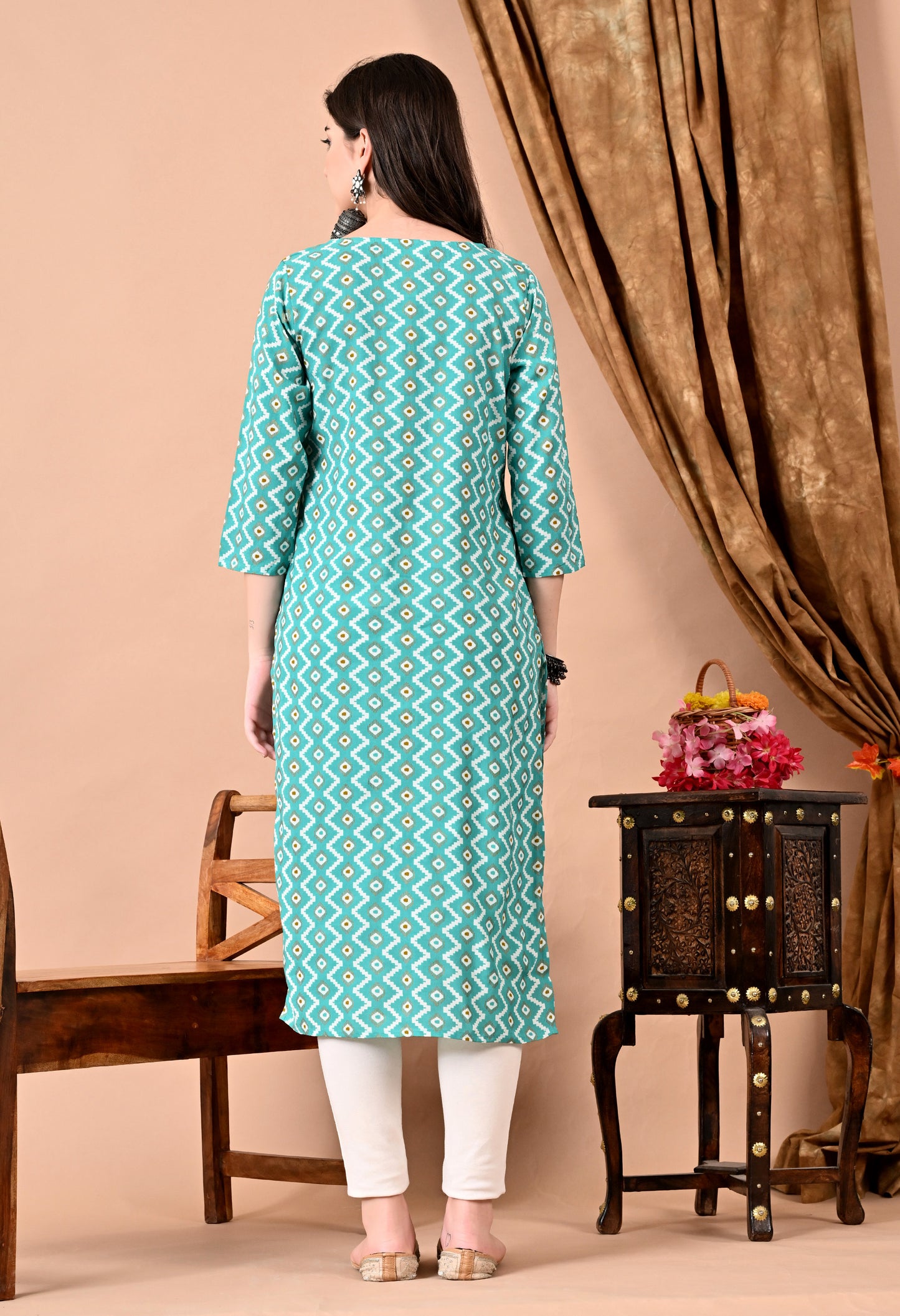 Jaipurite Light Green Straight kurti in Rayon