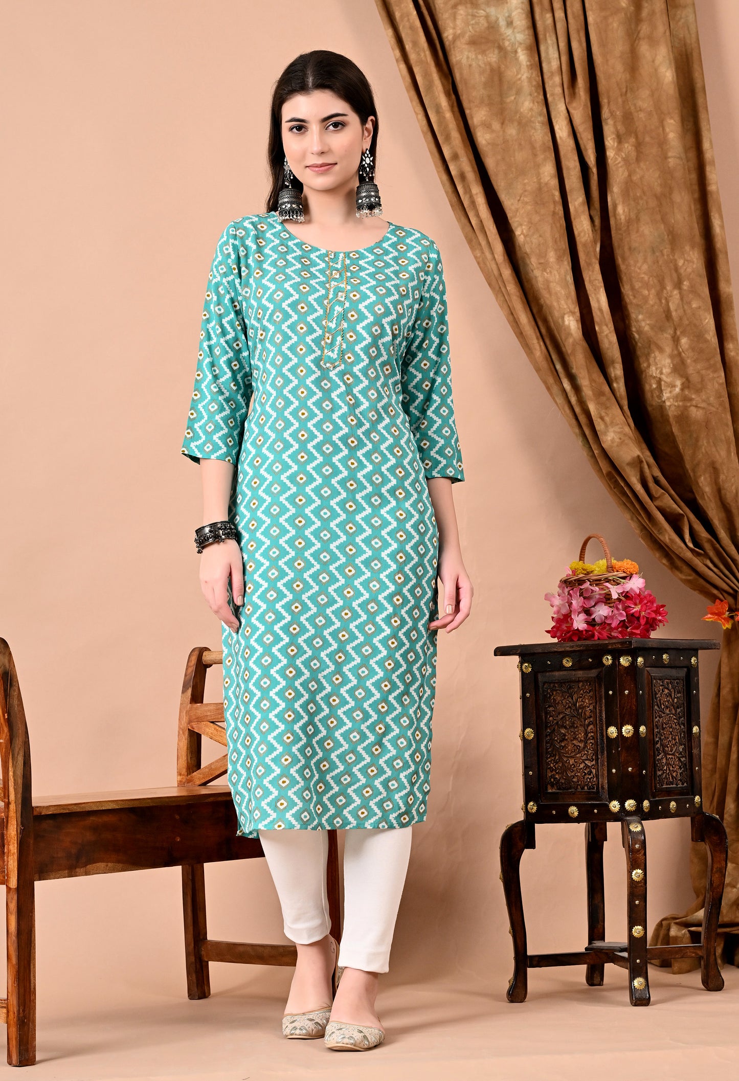 Jaipurite Light Green Straight kurti in Rayon