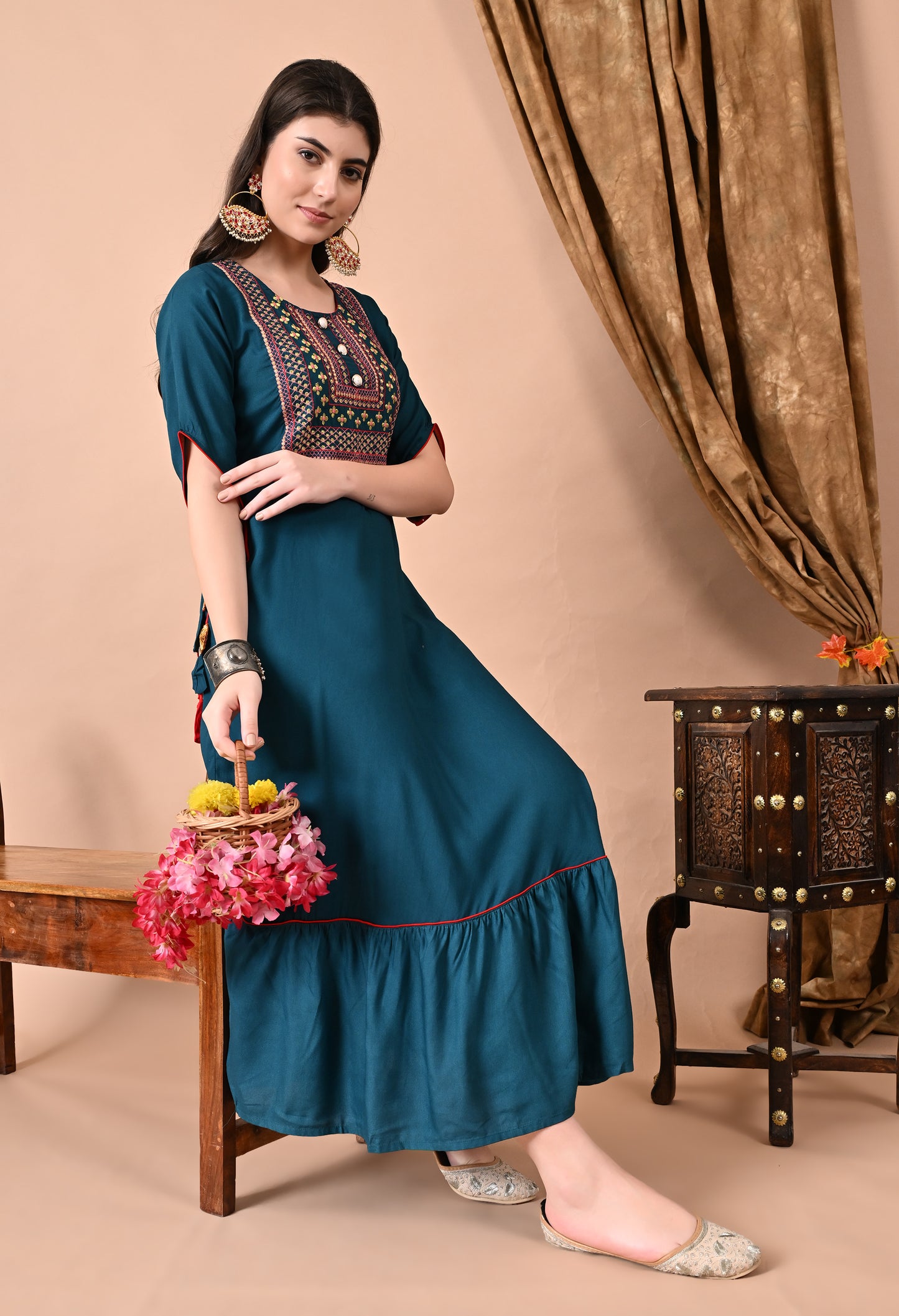 Jaipurite Embroidered Anarkali Kurta In Teal Blue