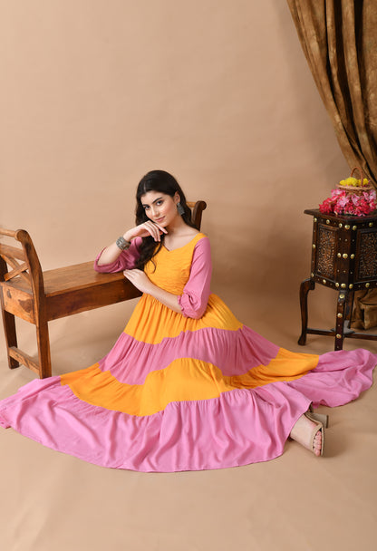 Jaipurite Women Solid Viscose Rayon Anarkali Kurta