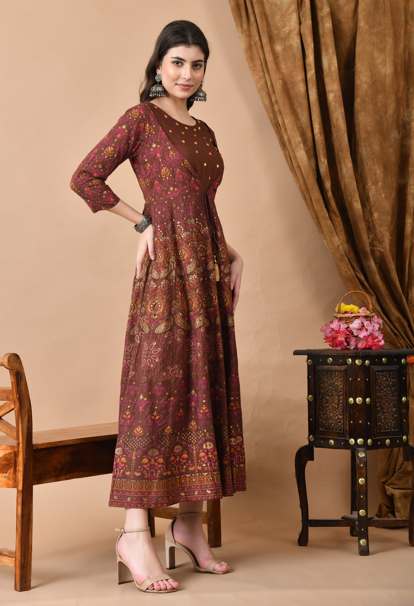 Jaipurite Women Frontslit Anarkali Kurta