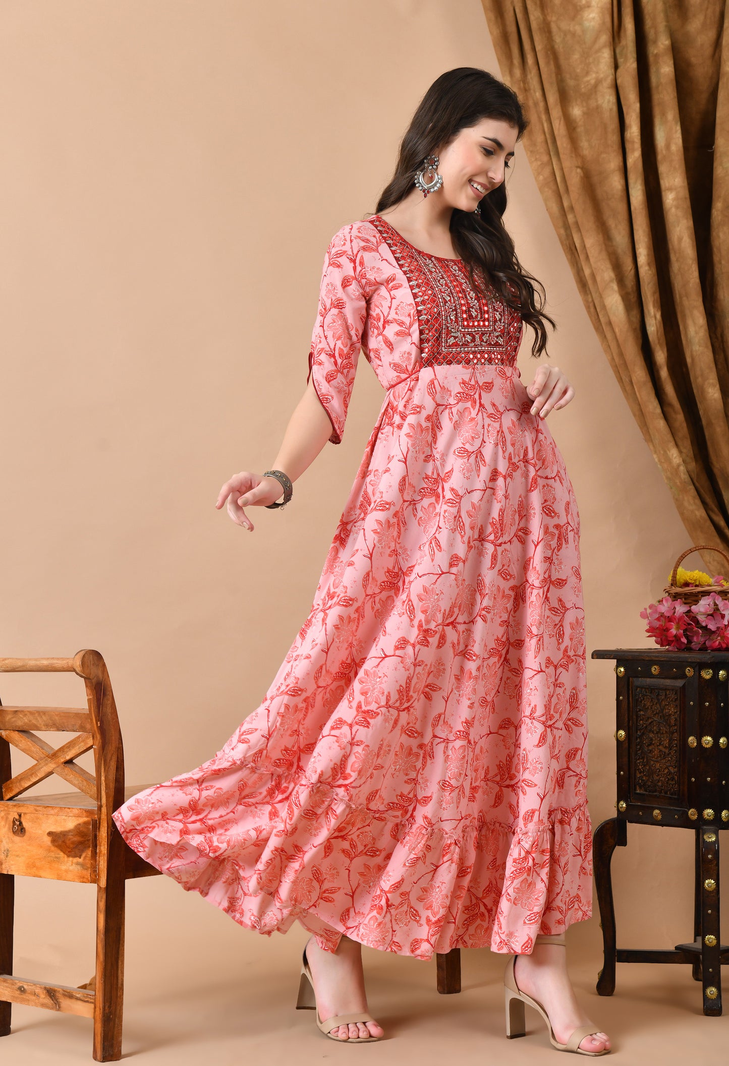 Jaipurite Embroidered Long Anarkali kurta in Pink