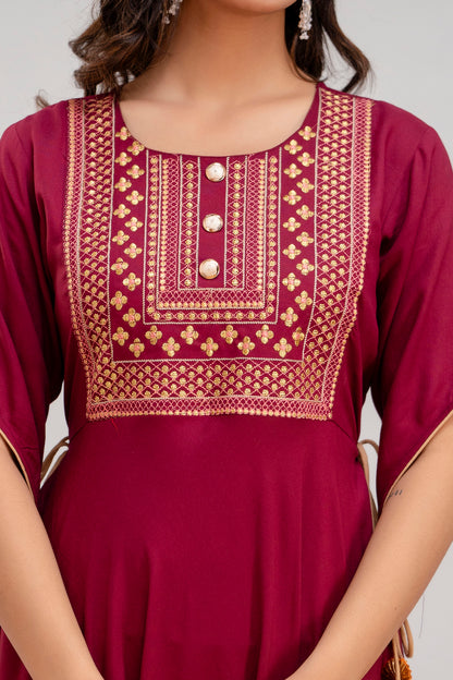 Jaipurite Women Embroidered Anarkali Kurta