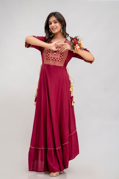 Jaipurite Women Embroidered Anarkali Kurta